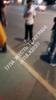 Конфликт на остановке: малолетние зацеперы напали на мужчину