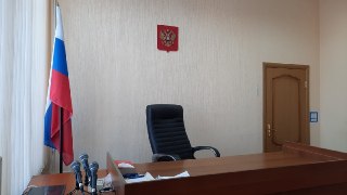В Новомосковске мужчина украл запчасти на 120 тысяч рублей