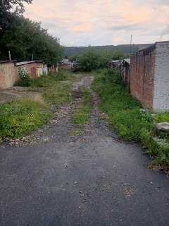 Проблемы с дорожным покрытием и доступом в жилых районах